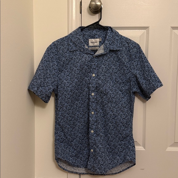 Blue Floral Button-Up Shirt - Picture 1 of 2